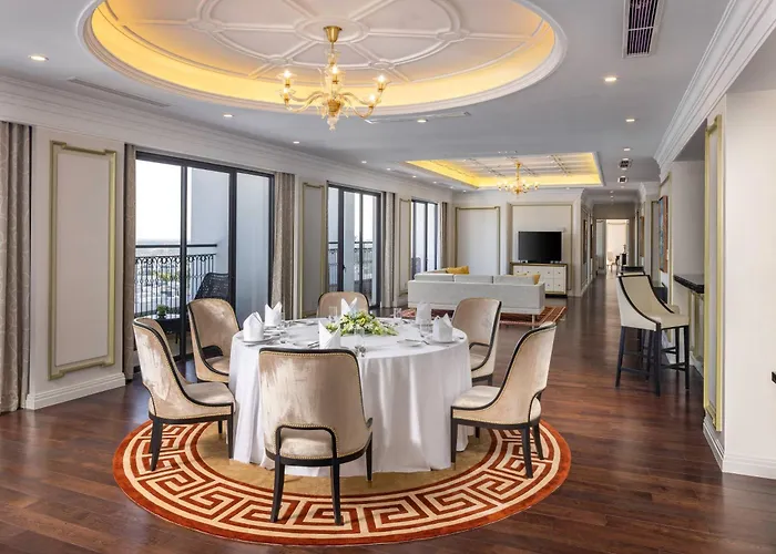 Melia Vinpearl Hai Phong Rivera